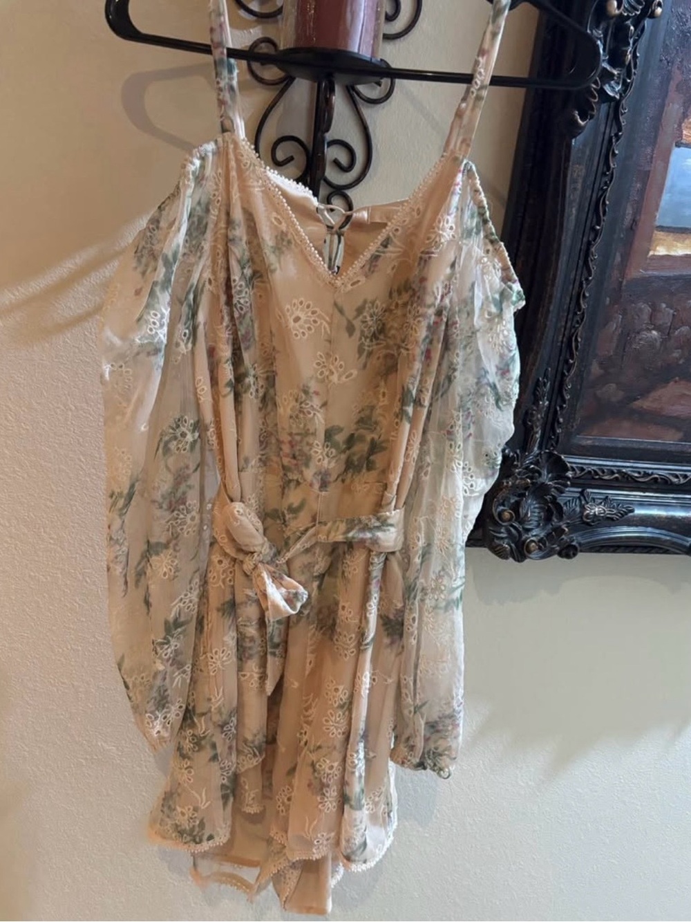 Guess Beige Floral Cold-Shoulder Summer romper